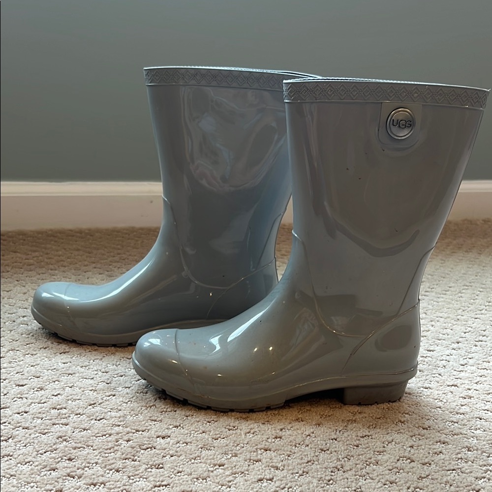 EUC Ugg Rain Boots size 7 Women